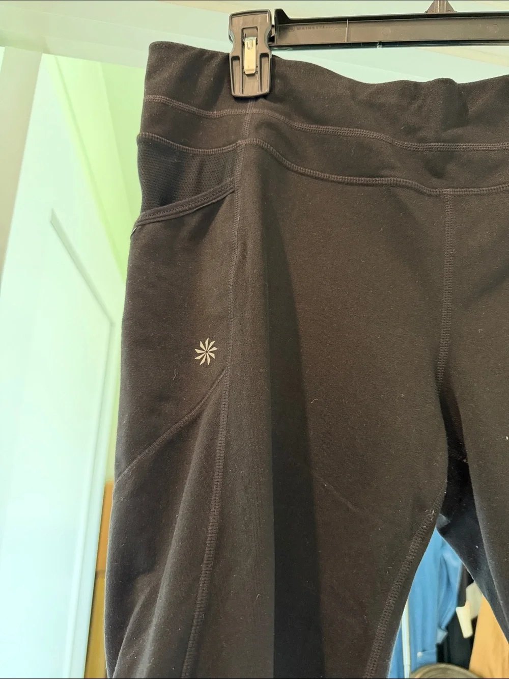 Athleta Black Capri Workout Leggings